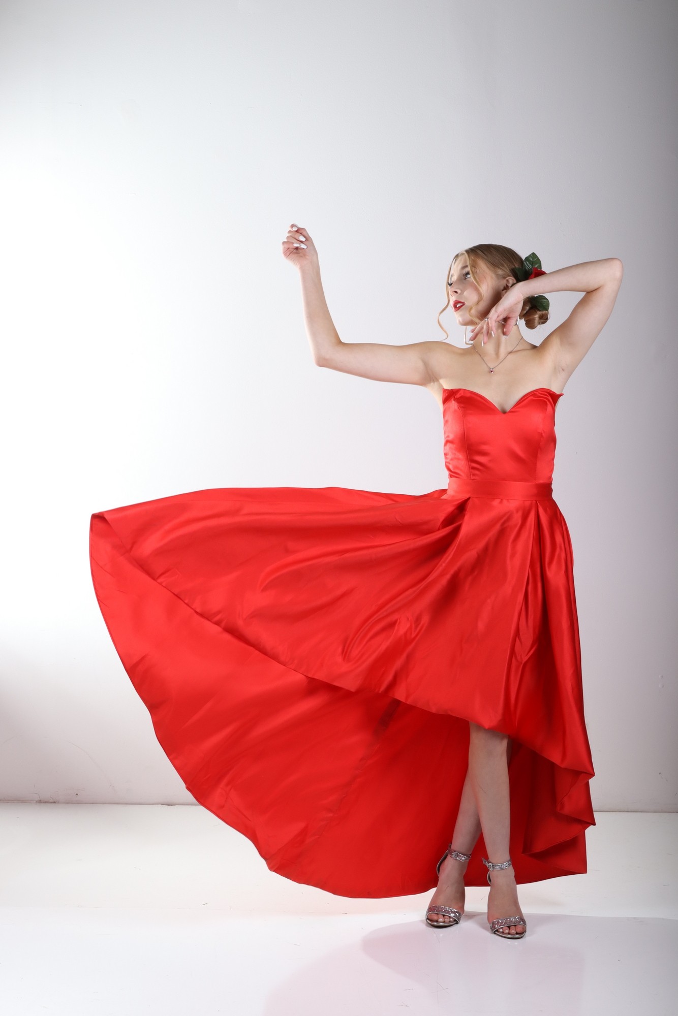 Conversations with Bella Basque - Voyage Ohio Magazine