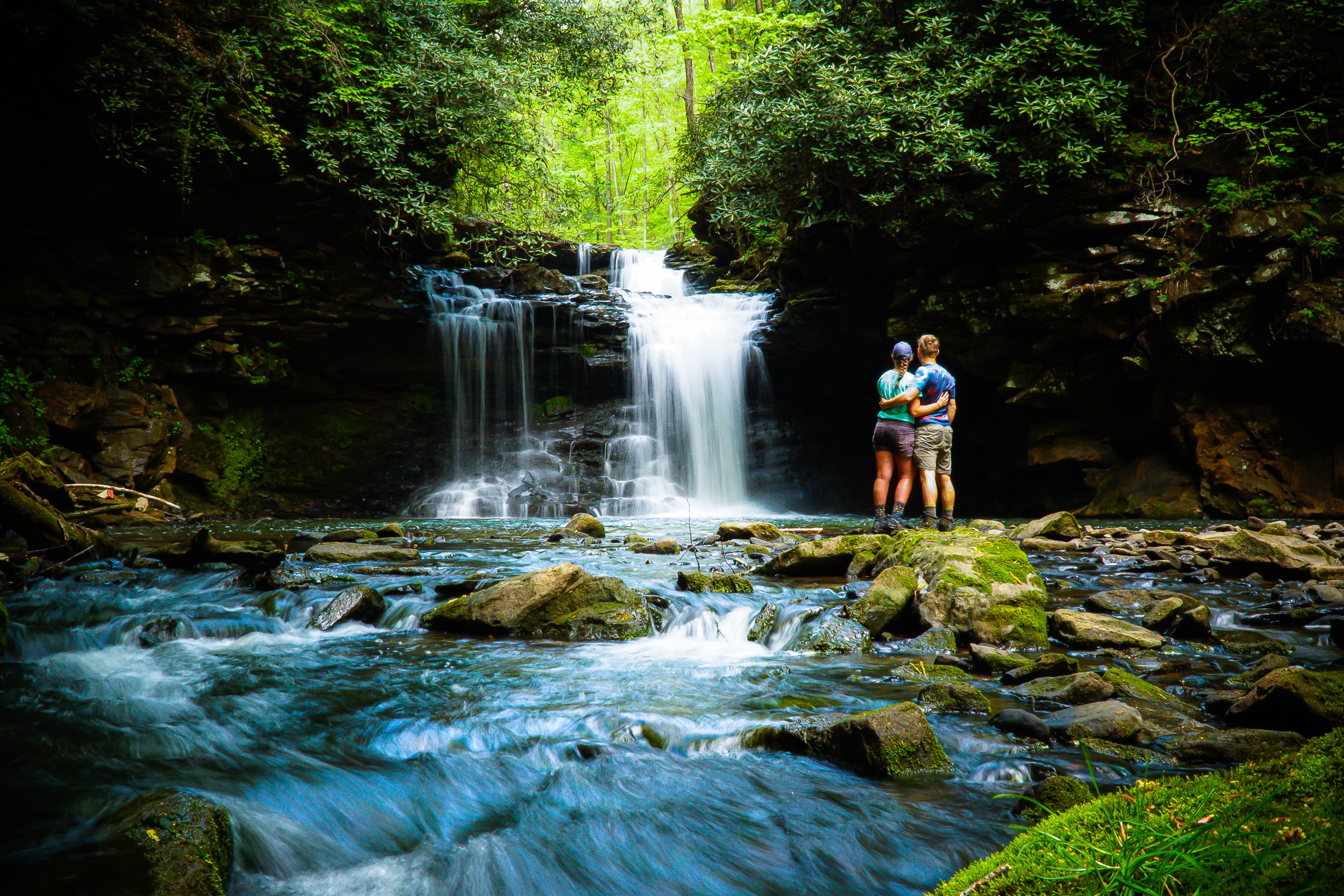 Check Out Hannah & Daniel Parlock’s Story Voyage Ohio Magazine
