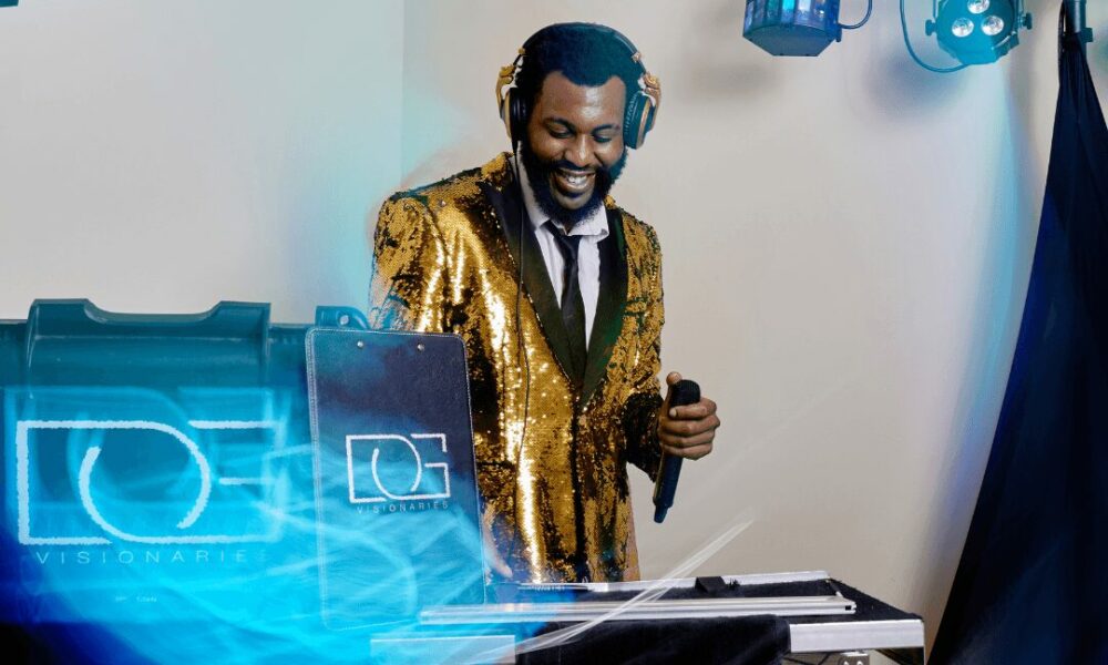 Derald Williams Rapper Life & Work with Derald Gray of Indianapolis – Voyage Ohio Magazine