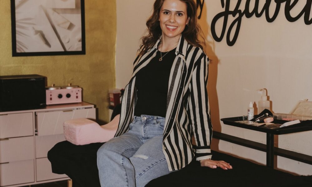 Jessica Razook Conversations with Izabella Razook – Voyage Ohio Magazine